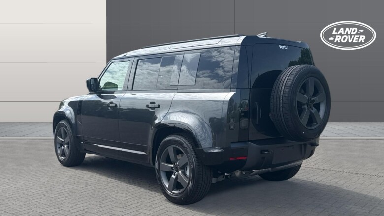 Land Rover Defender 3.0 D250 X-Dynamic SE 110 5dr Auto Diesel Estate